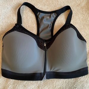 Wacoal high support zip sports bra 30DDD